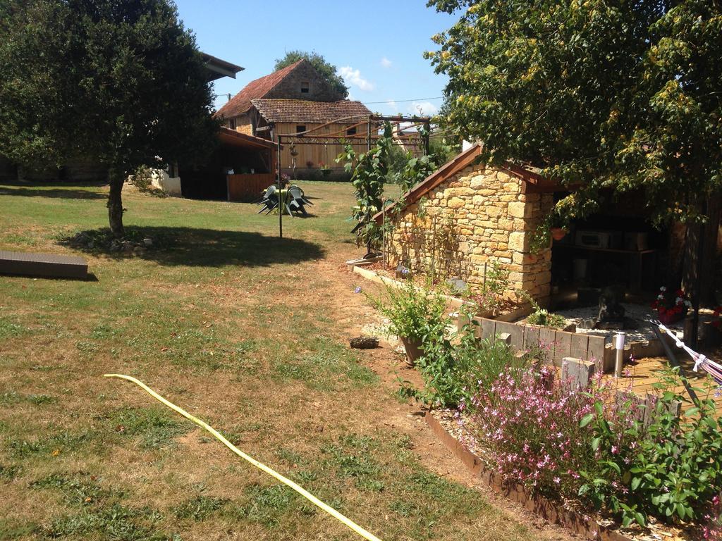 Entre Lot Et Dordogne Bed & Breakfast Saint-Cirq-Madelon Exterior photo